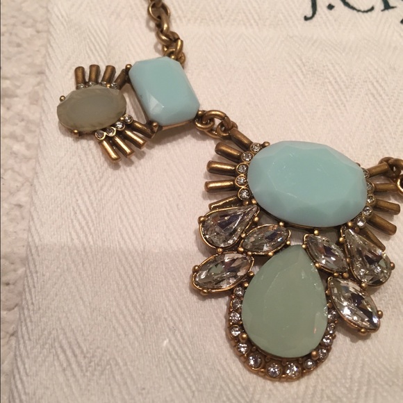 J Crew turquoise statement necklace PRICED TO SELL - Picture 3 of 4