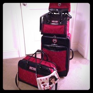 💯Brighton travel set!!  Bundle!! 5 piece set!