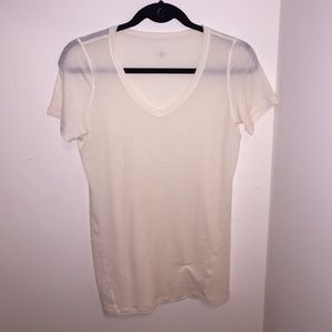 White thin t shirt NWOT