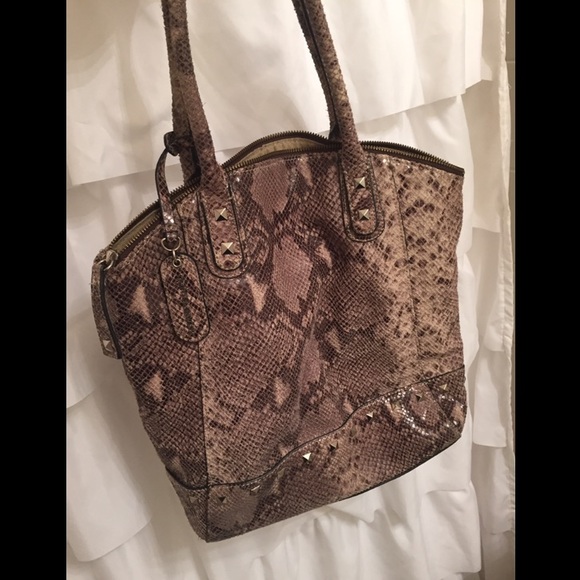 Handbag