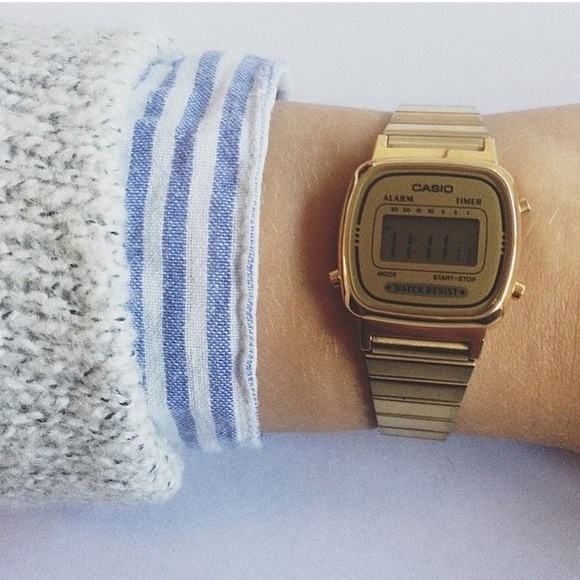 Casio women's watch in gold