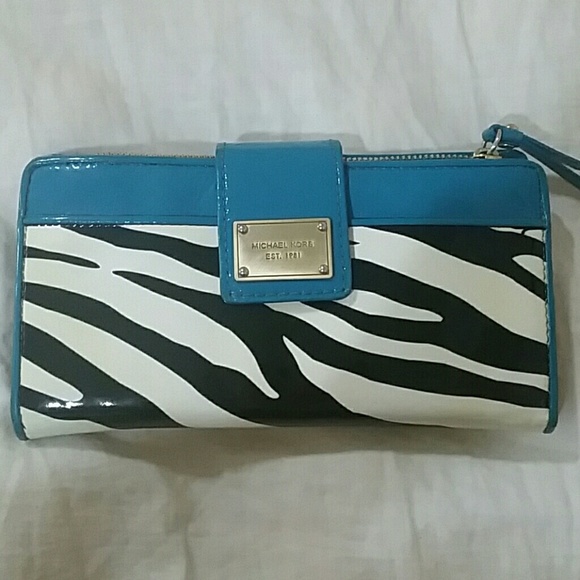 Michael Kors wallet