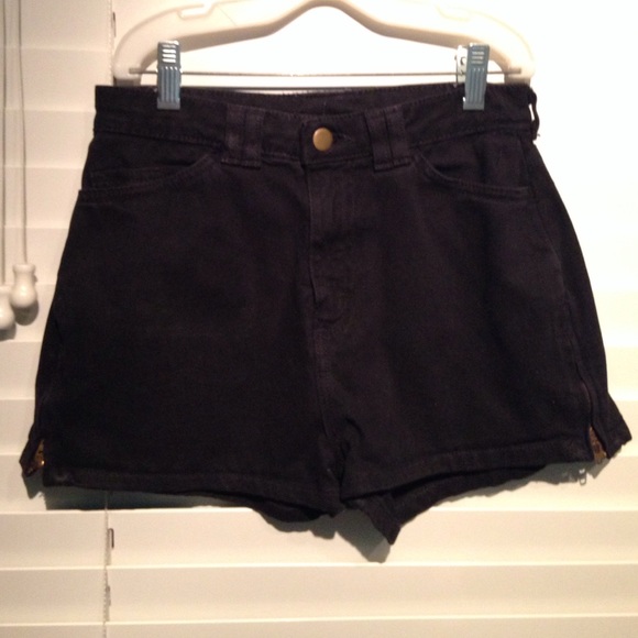 Black American apparel shorts