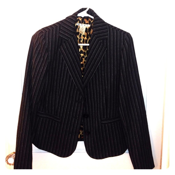 CAbi Jackets & Blazers - Black pin-striped fitted blazer