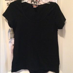 Black t-shirt