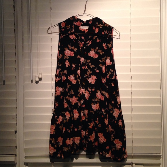 Brandy Melville dress 🌷