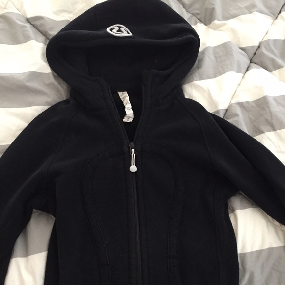 Lululemon scuba jacket size 2