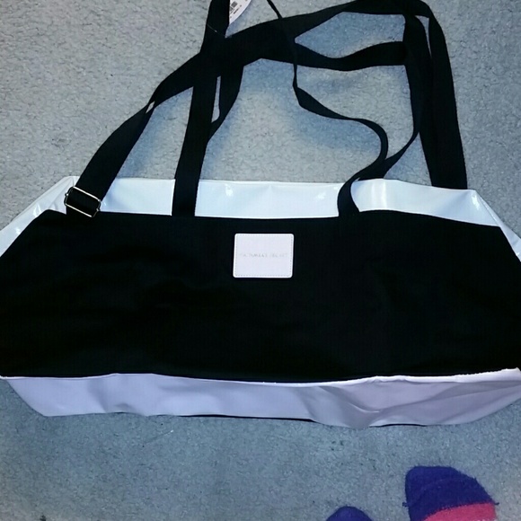 VS Duffle bag
