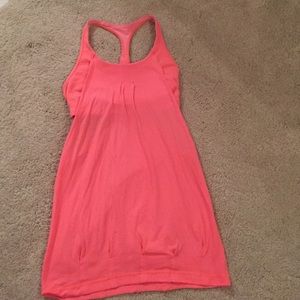 Lulu lemon top size 4