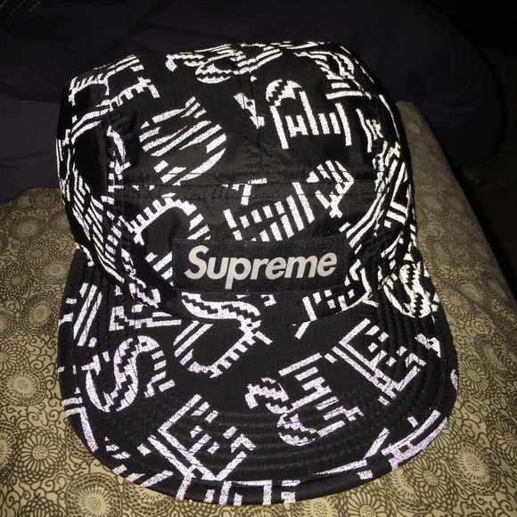 Supreme Black Relfective Camp
