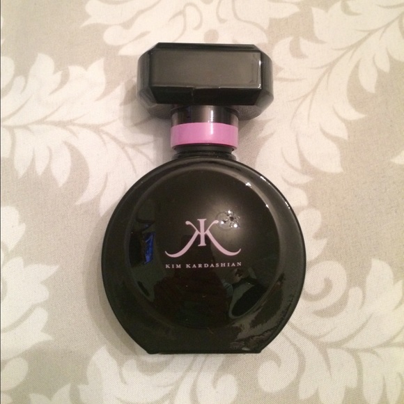Kim kardashian perfume