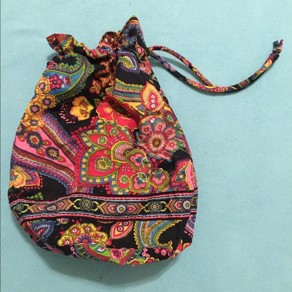 Vera Bradley lined drawstring bag NWOT