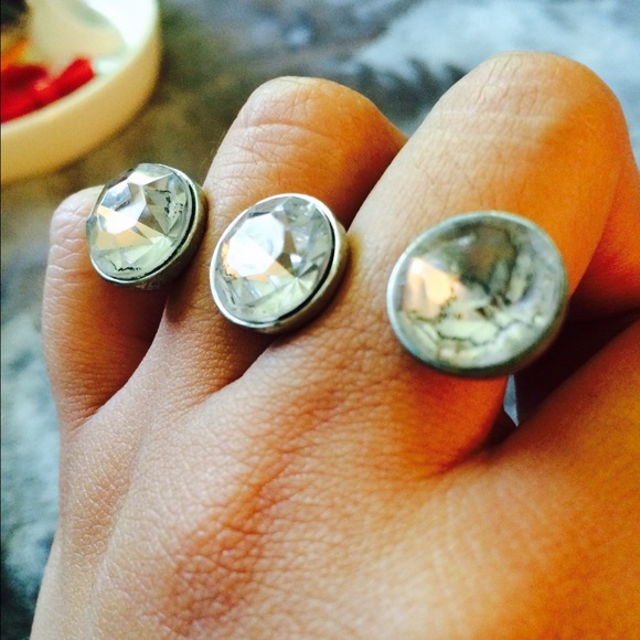 Bundle - Picture 2 of 4