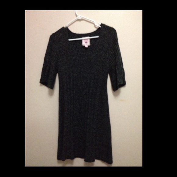 GORGEOUS on, Pink Republic NWOT, Grey dress.