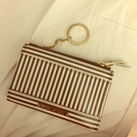 Henri bendel coin zipper wallet