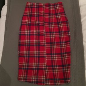 Boohoo Plaid pencil skirt US 4