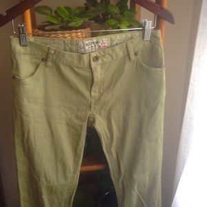 Lorimer Green Tea Jeggings🍐