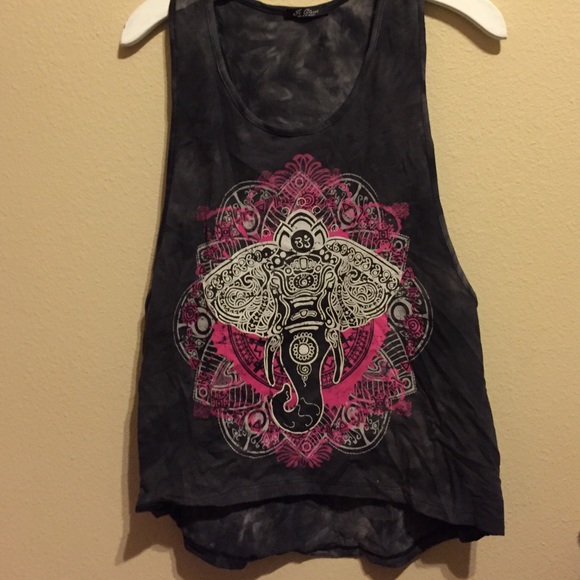 Grey tank