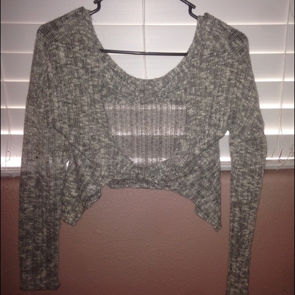 Crop top