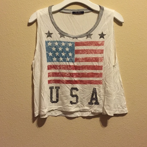 White crop top