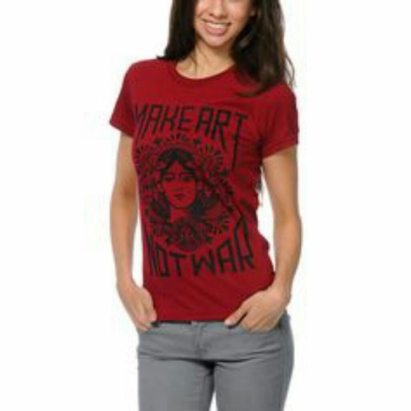 Obey tee Patagonia skirt