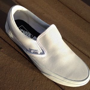 White leather canvas Vans