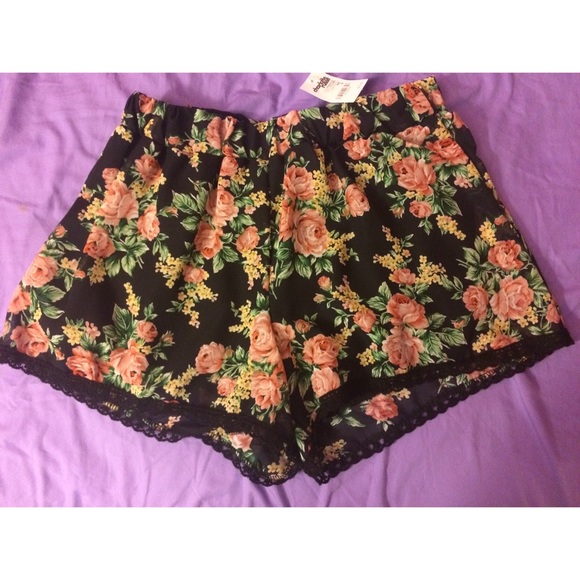 SOLD - Picture 2 of 3