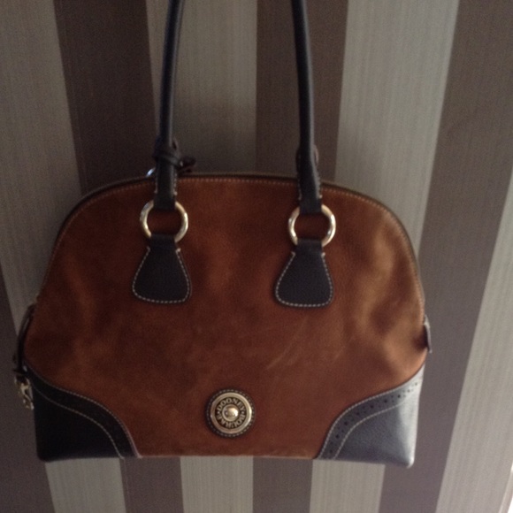 Dooney&Bourke bag - Picture 2 of 4