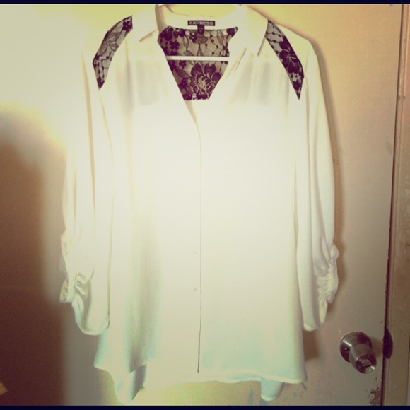 Express shirt! Medium. Make me an offer!