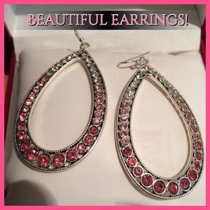 🌸Beautiful Pink Sparkle Earrings💕