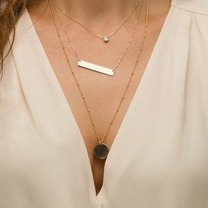 🌸 2 left! 🌸Three layered necklace