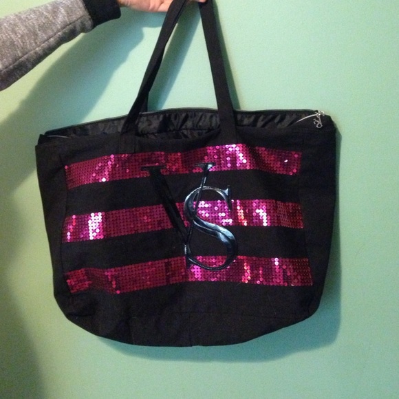 Victoria Secret duffle bag
