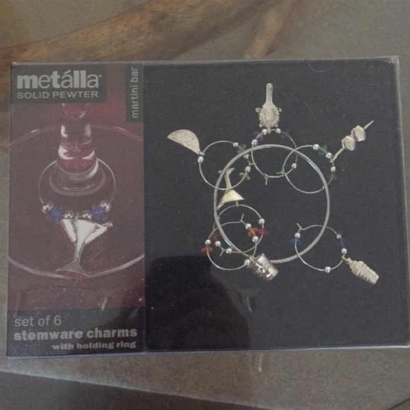 Metálla Martini Bar Stemware