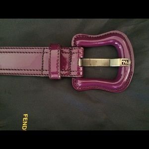 Fendi patent leather B buckle belt 25"-29"