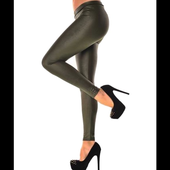 Pants - Hunter green Faux Leather Leggings