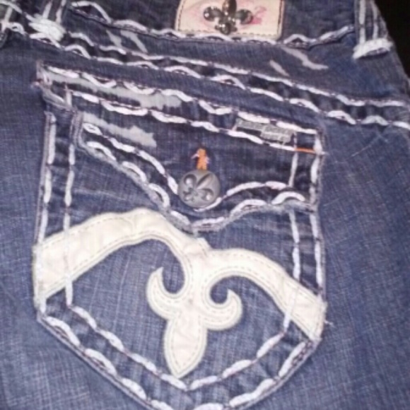 SOLD ON ANOTHER SITE  Laguna Beach Rock edition