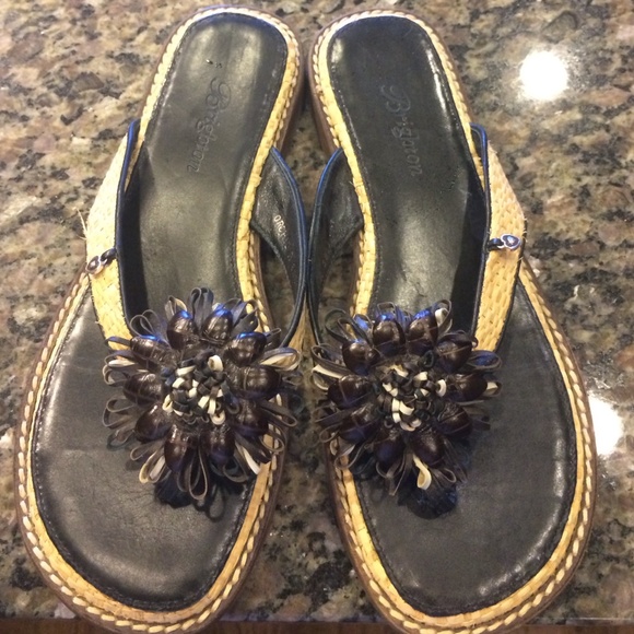 NWOT: Brighton Straw and Leather Sandals
