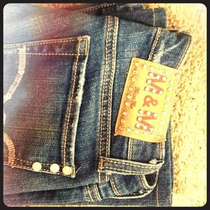 Miss Me jeans! 🌸