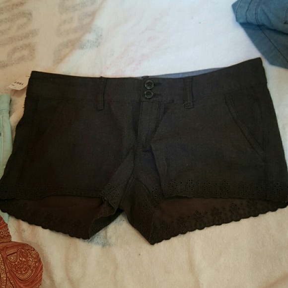 Short shorts