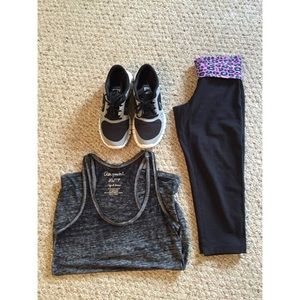 Workout capris
