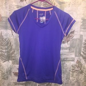 Sz S Avia Workout V-Neck