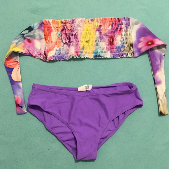 Strapless bathing suit top and bottom NWOT