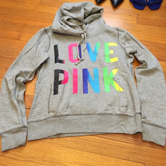 ***SOLD in bundle*** Love Pink hoodie