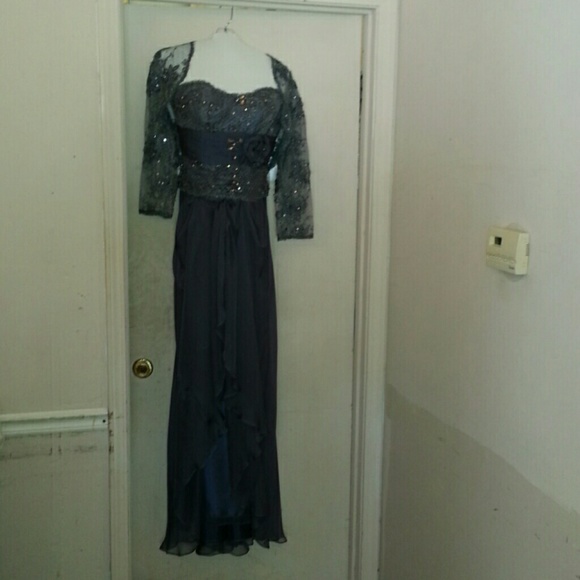 Dress and jacket - Picture 1 of 4