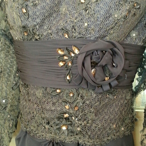 Dress and jacket - Picture 3 of 4