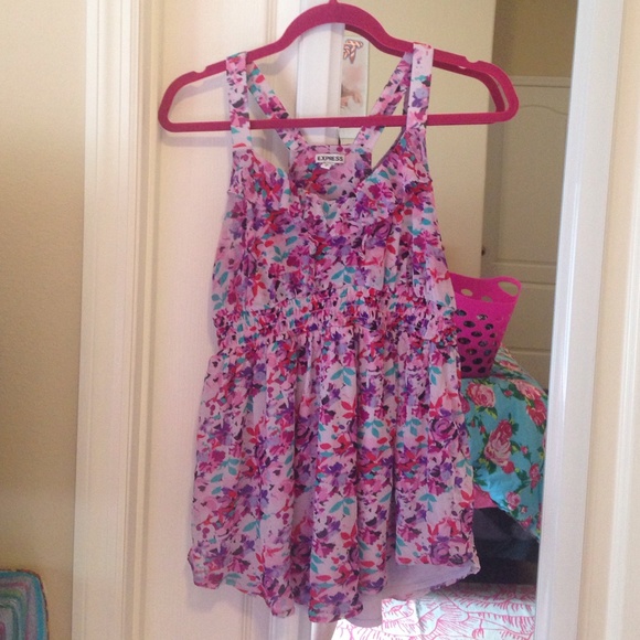Express floral top