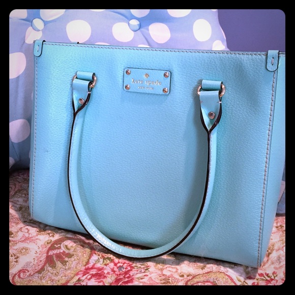 kate spade Handbags - NWOT aquamarine kate spade purse