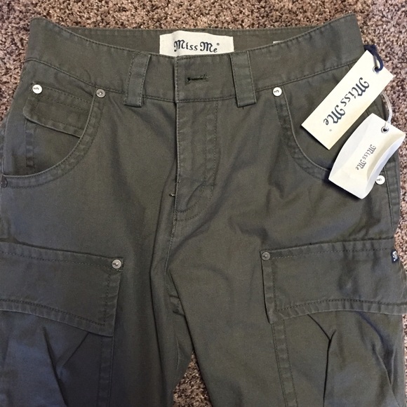 NWT- Miss Me Cargo Pants