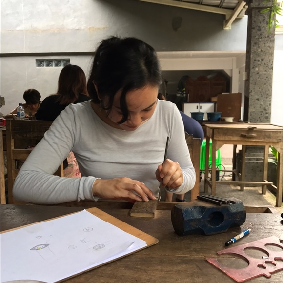 Meet your seller 😄 - Picture 4 of 7