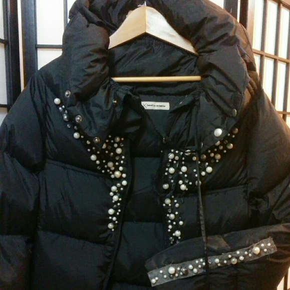 LORETTA BAGLIA short, black beautiful jacket